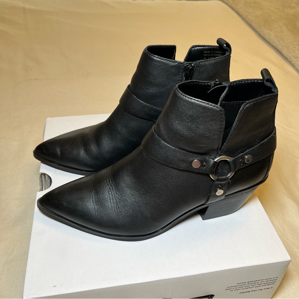 Aldo wrangler boots- size 7.5 (black)